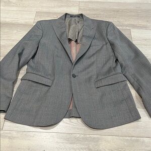 Emporio Armani stylish Blazer! Worn only once and paid the full price $750$!
